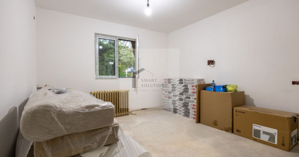 2 camere la parter, renovare avansată | Str. Argeșelu, ...
