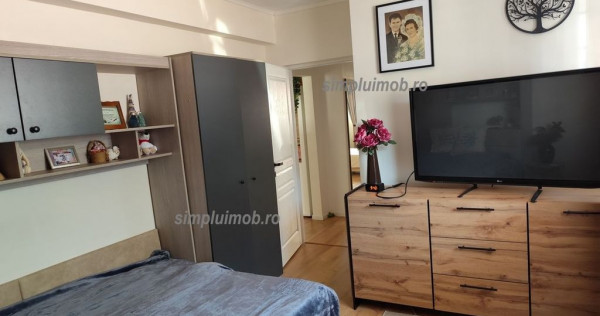 3 Camere Metrou 1 Decembrie
