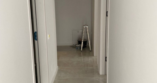 Apartament 3 camere ,60mp ,zona Tineretului ,Floresti