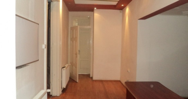 Apartament 5 camere renovat, 181mp, Timisoara, Tribunal, 388.000euro