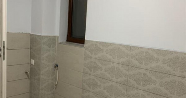 Apartament cu 4 camere, in zona Horea