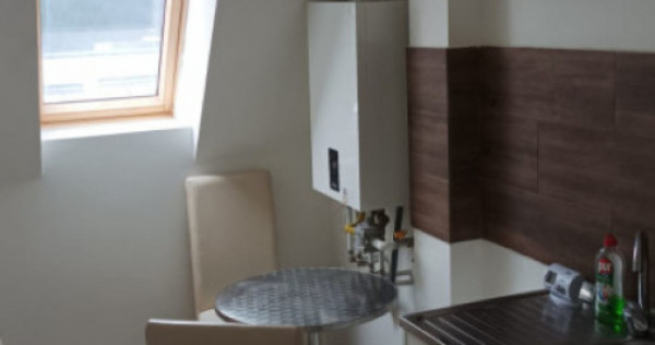 Apartament de 2 camere, decomandat, Valea Garbaului