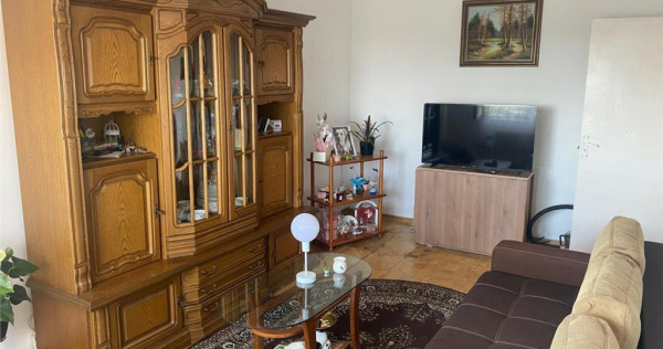 Apartament 3 camere decomandat | Calea Bucure#537;ti | Lumin