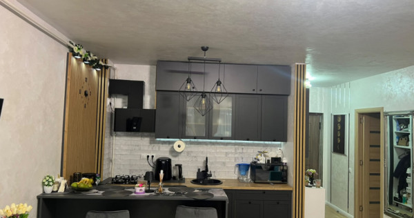 Apartament 2 camere, 50 mp, parcare | zona Sub Cetate, Flore
