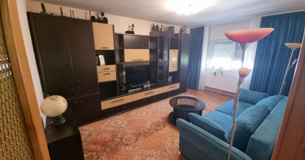 Apartament 3 camere zona Dacia
