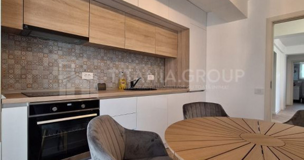 Apartament 3 camere,2 bai+parcare, lux Rasnov