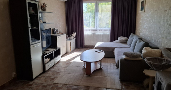 Apartament 3 camere Fizicienilor centrala proprie comision 0%