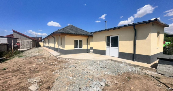Casă de v&acirc;nzare Corbu | 2 corpuri independente | Teren 965 mp Ideală investiție
