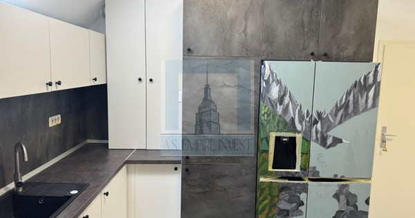 Apartament 3 camere de &icirc;nchiriat/ Centrul Istoric