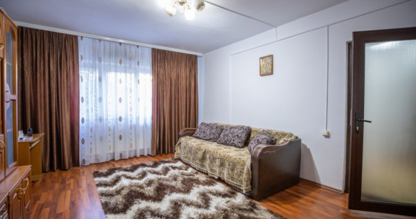 Apartament 2 camere de v&acirc;nzare &icirc;n zona Pod Butelii - Blocu