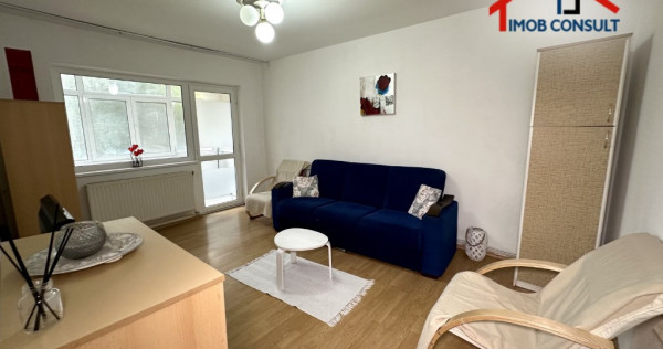 Apartament cu 2 camere decomandate de &icirc;nchiriat | Ultracentral, Bacău