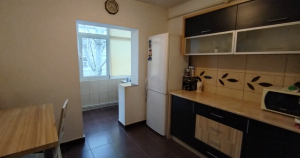 Apartament cu 3 camere de vanzare in Timisoara, zona Soarelu