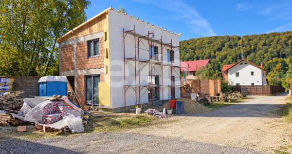 Casă nouă &icirc;n Bunloc | 110 mp utili, teren 283 mp, predare