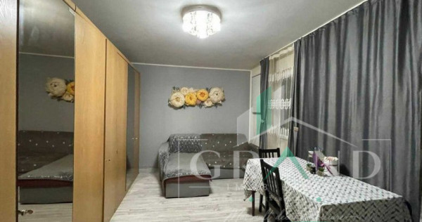 Ap 4 camere | 2 băi | Balcon | zona Mănăștur/Primăverii