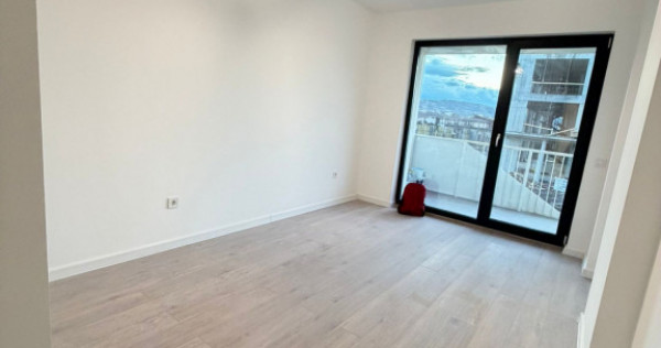 Apartament 3 camere de vanzare , Eroilor, Floresti.