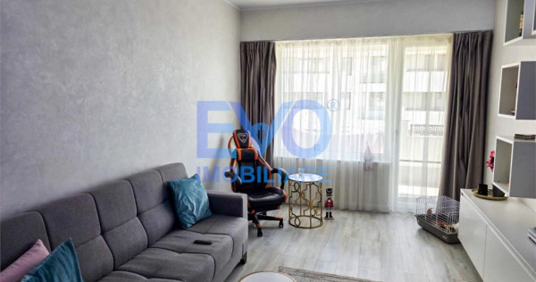 Apartament cu 2 camere, aer conditionat, complex Royal Town