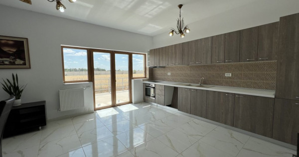 Casa noua de colt- Frumusani - Orasti. 4 camere. 500 mp tere