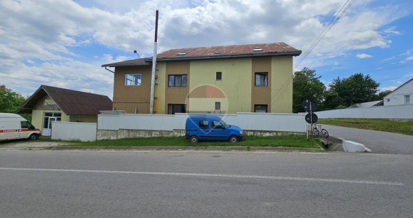 Casă / Vilă cu 900 teren intravilan, Salcea, Suceava