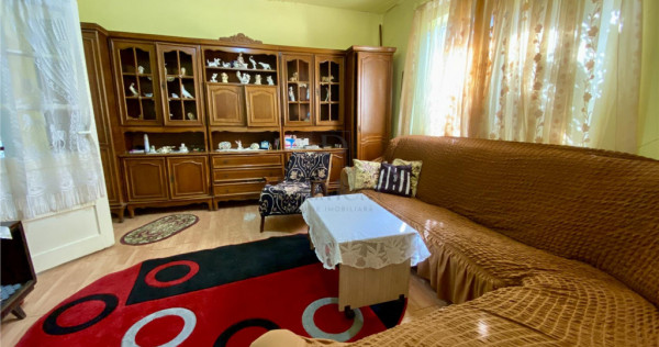 Lipovei, Casa 5 camere, Garaj