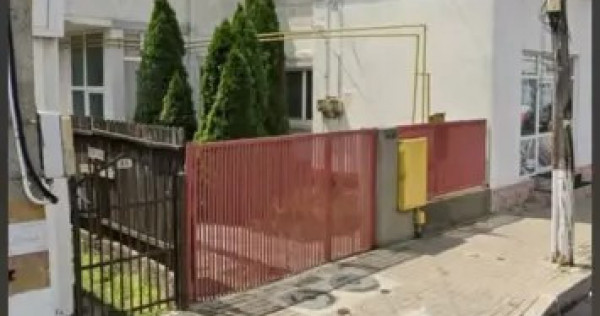 Apartament in vila + casa + teren de vanzare &ndash; zona Volna, Calarasi