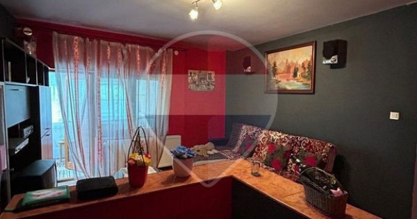 Casă de v&acirc;nzare | Rădăuți | Ștefan cel Mare + 2 garaje