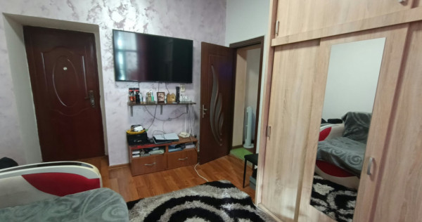 Casa de vanzare, 26 mp, zona Centrala