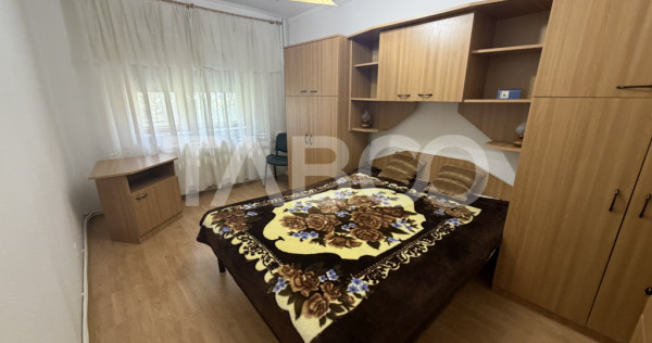 Apartament decomandat 2 camere parter boxa la subsol zona 1