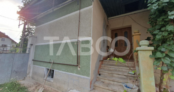 Casa de vanzare in Mandra 78 mp utili cu priveliste spre mun