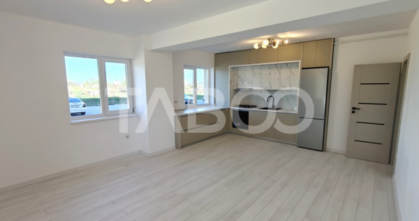 Apartament decomandat 3 camere - la cheie - intabulat - Comi