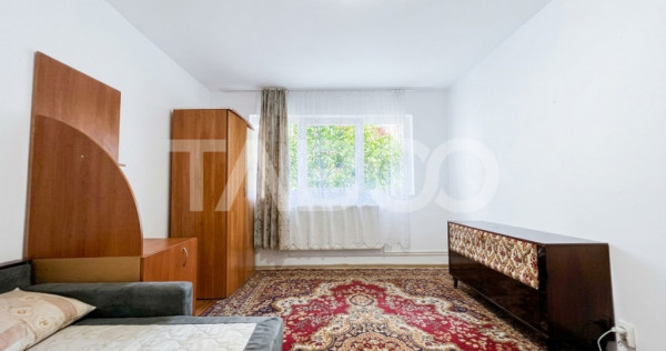 Apartament cu 2 camere decomandat 55 mp in Marasti izolat zo