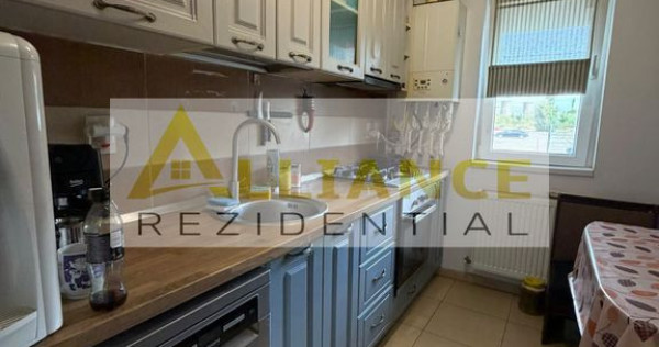 APARTAMENT CU 3 CAMERE DE V&Acirc;NZARE | BLOC 2017 | BOXĂ 12 MP ȘI PARCARE