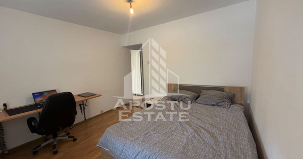 Apartament cu 3 camere de vanzare, decomandat ,Lipovei, Timisoara