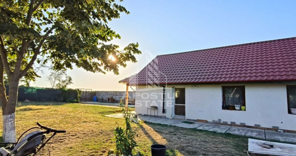Casă individuală &icirc;n Bucovăț cu 3250 mp