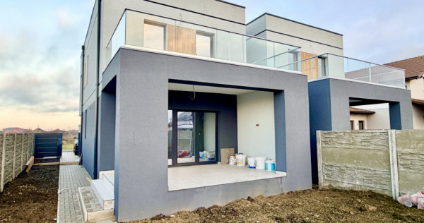 Duplex spatios - 3 camere - 2 bai - aproape de Lidl - Mosnit