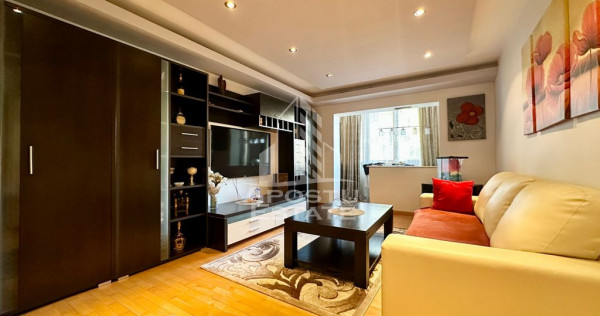Apartament cu 3 camere, decomandat, etajul intai, Bucovinei