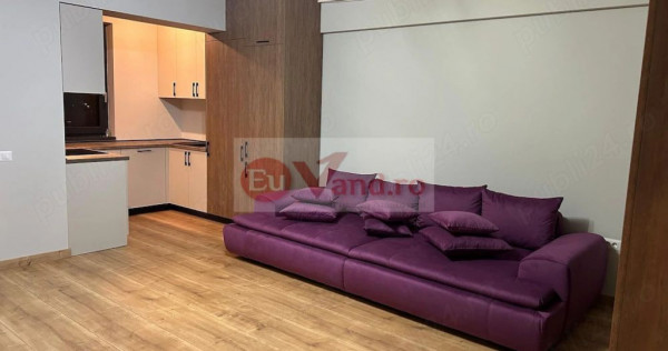 De inchiriat apart. 2 camere, cu loc de parcare, Complex Flamingo, 650 E