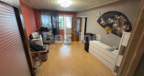 Apartament cu 3 camere de v&acirc;nzare &ndash; Calea Giulești