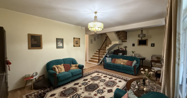 Triplex, 4 camere, 230mp utili, 335mp teren, mobilat - Dumbr