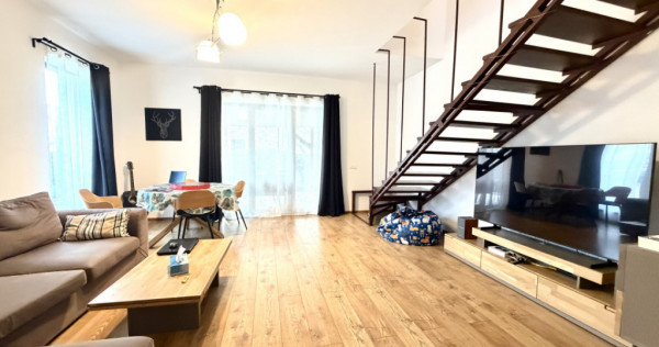 Triplex pe colt, 3 camere, 94 mp utili, 250 mp teren - Dumbr