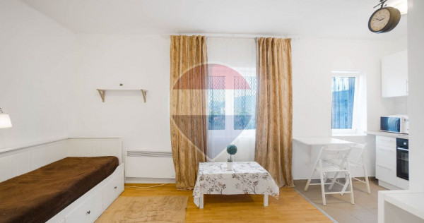 Garsonieră renovată de &icirc;nchiriat, Str. L&acirc;nii 34, Brașov &ndash; 350 &euro;/lună