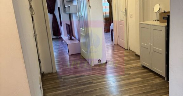Apt 3 camere, finisat si mobilat -Mega Mall