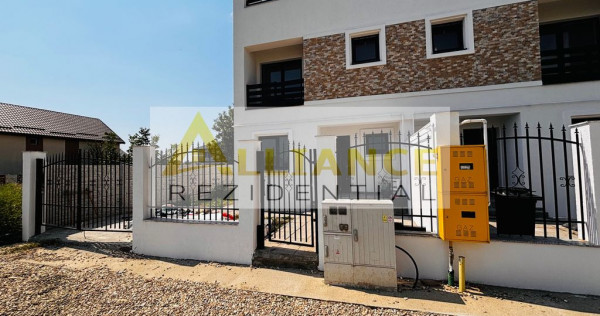 Duplex de v&acirc;nzare &icirc;n comuna Berceni, amplasat &icirc;ntr-o zonă liniștită, i