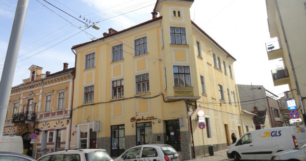 Birou de închiriat ultracentral 4 încăperi Str. Napoca