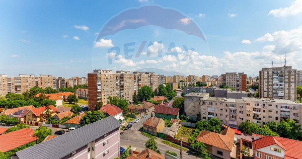 Apartament cu 3 camere de închiriat în zona Aurel Vlaicu