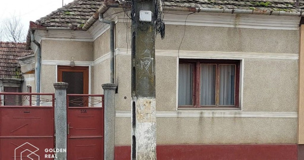 Casa cu trei camere în localitatea Lipova, judetul Arad