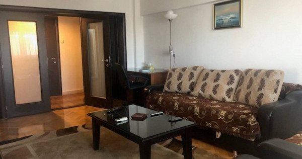 Apartament 3 camere, ultracentral, 450 euro