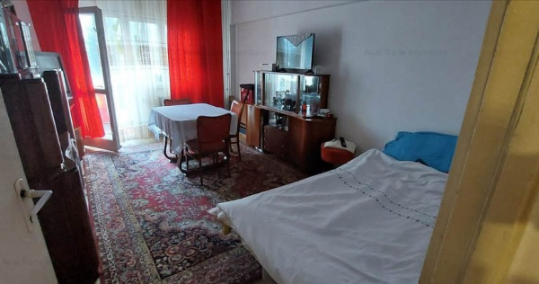 Ap. 2 camere decomandat etajul 2 Astra-Soarelui,10EE5