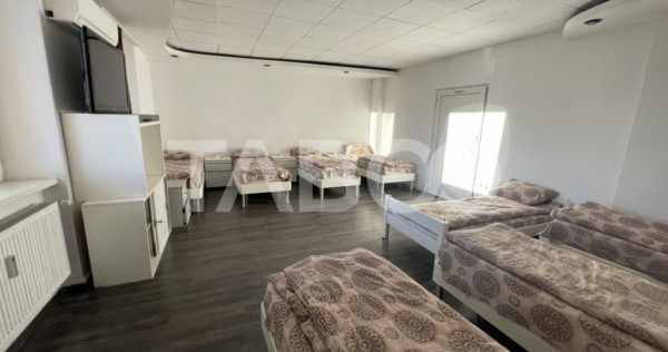 Spatiu comercial la strada 3 incaperi 150 mpu curte parcari