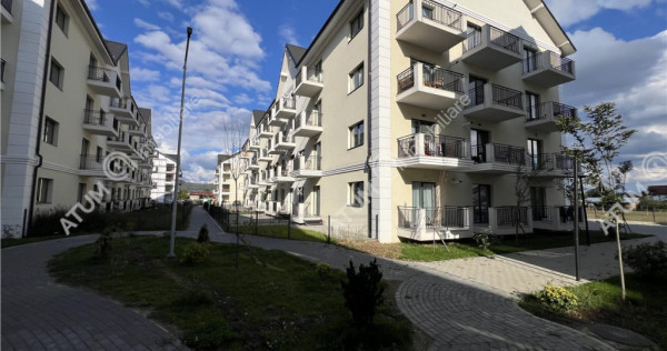 Apartamen 3 camere loc propriu de parcare boxa zona Brana Se