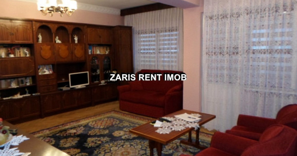 Apartament cu 3 camere, confort 1 sporit in Ploiesti, zona Sud Bobalna